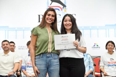 Becas del Gobierno