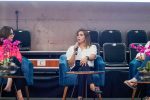 Mujeres Que Hacen